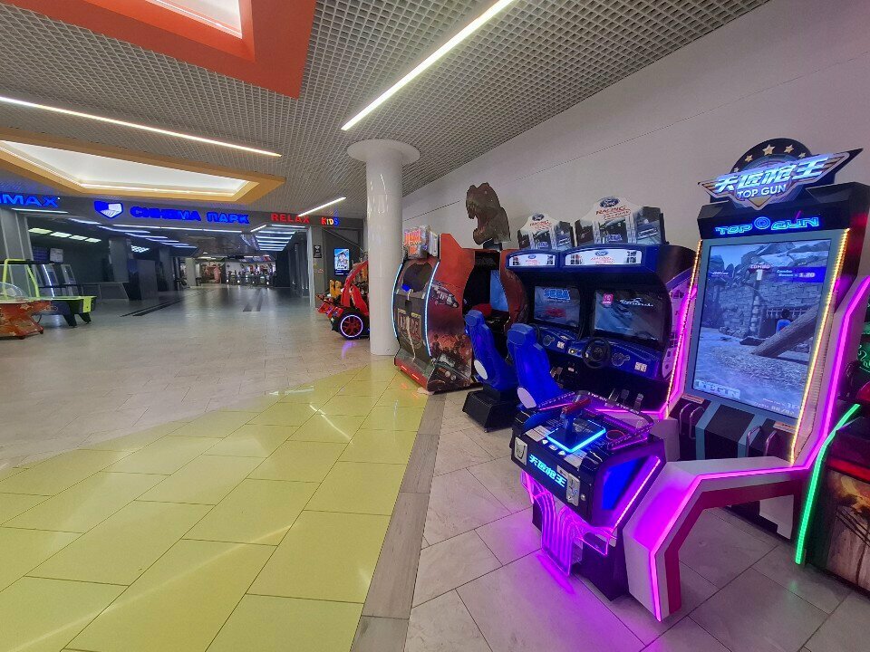 Vending machine Top Gun, Tula, photo