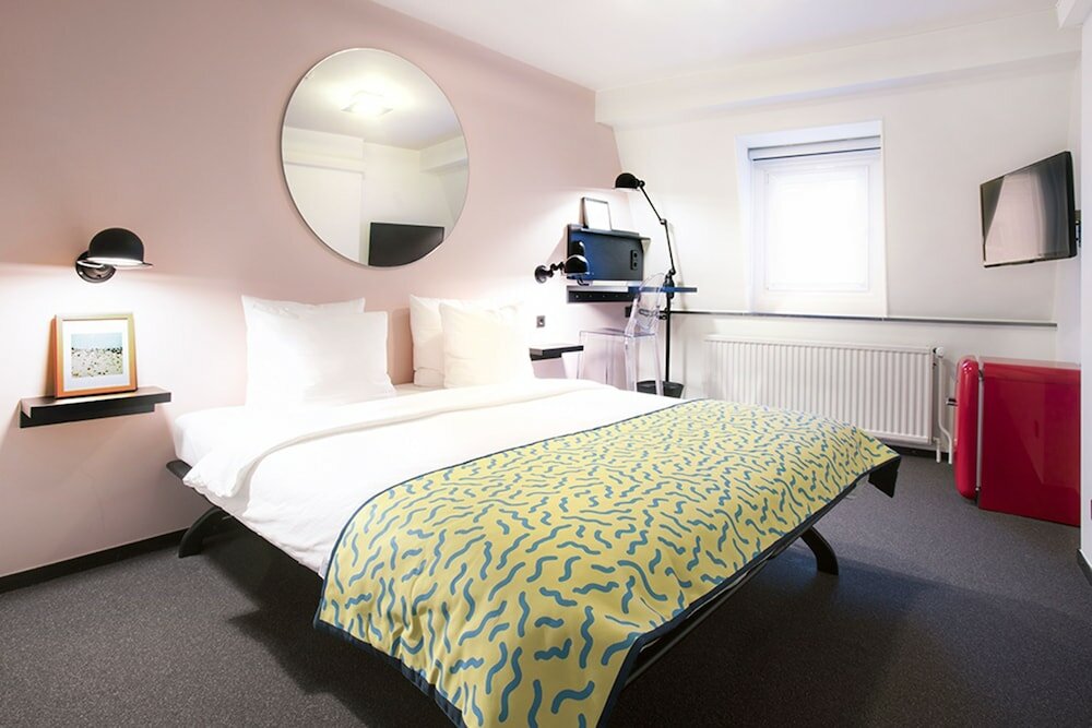 Фото Hotel The Dutch