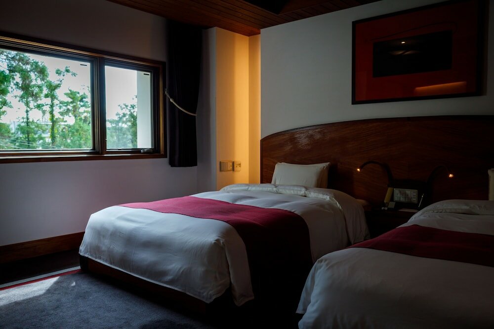 Фото Hotel Chourakukan
