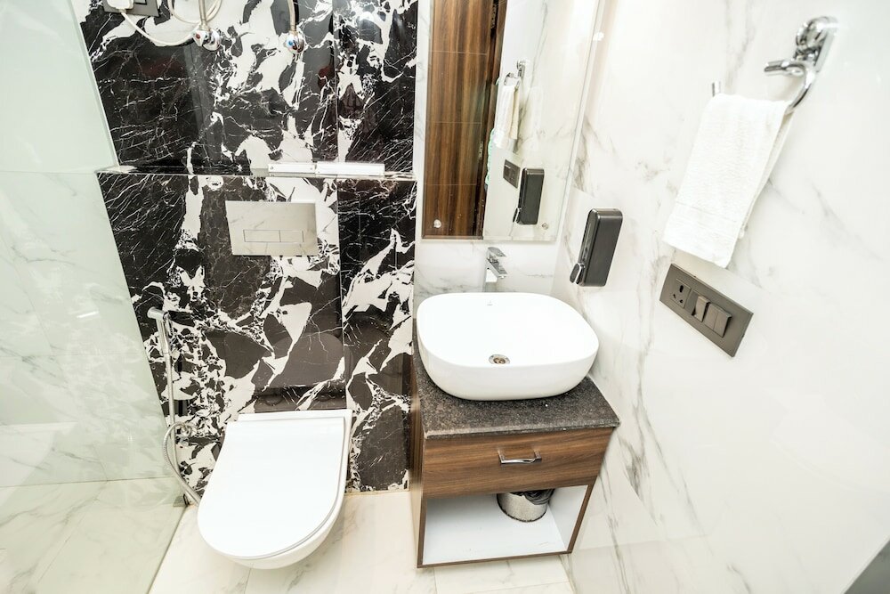 Фото Hyphen Business Hotel