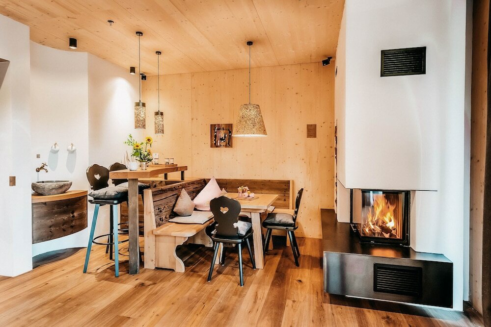 Фото Werdenfelserei