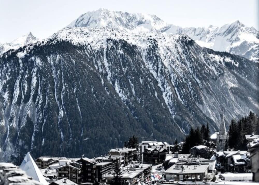 Фото Les 3 Vallées, a Beaumier hotel