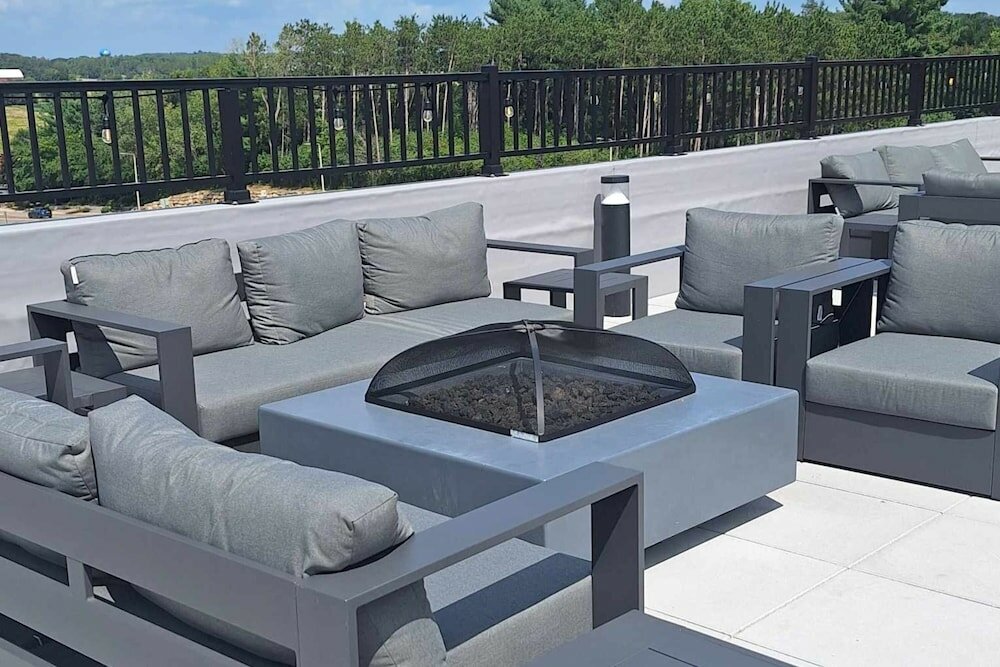 Фото Avid Hotels Lake Delton Dells Area, an Ihg Hotel