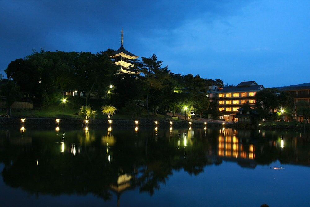 Фото Sarusawaike Yoshidaya