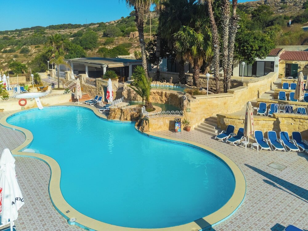 Фото Porto Azzurro Aparthotel