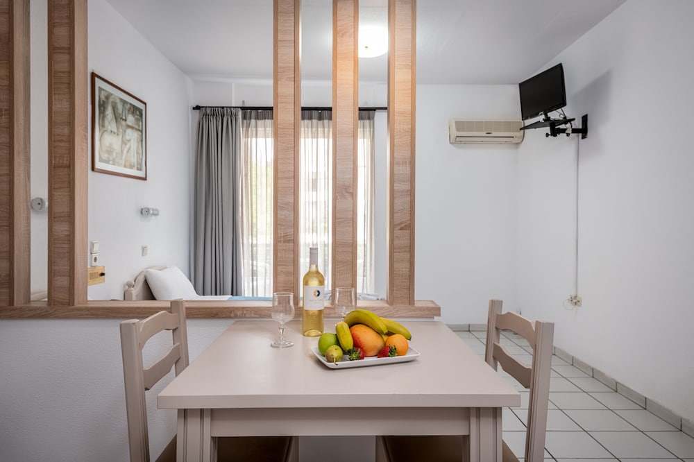 Фото Angela Hotel