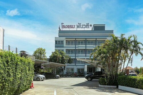 Гостиница Panwalee Hotel в Кхонкэне