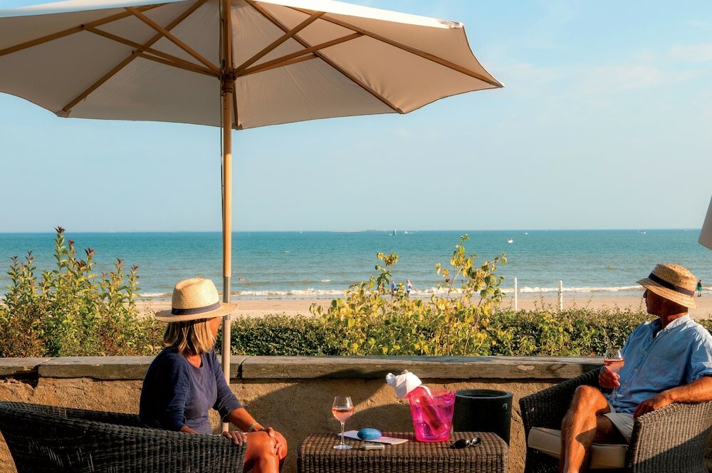 Фото Hôtel Vacances Bleues Villa Caroline