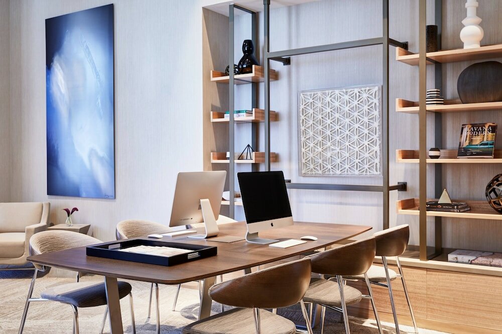 Фото Ac Hotel by Marriott Miami Aventura