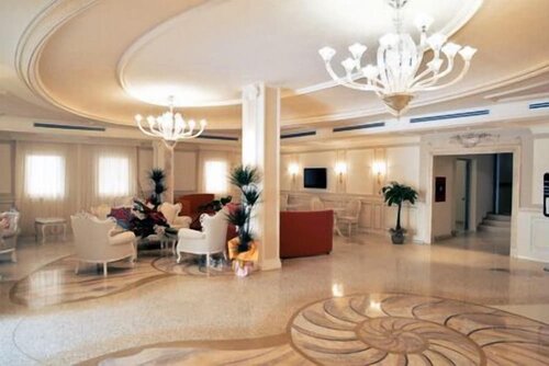 Внешний вид отеля Palace Hotel Vieste в Вьесте, фото 3