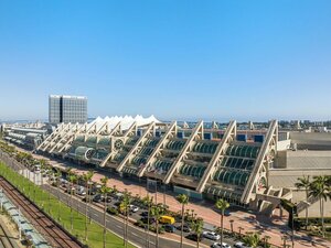 Гостиница Courtyard by Marriott San Diego Gaslamp/Convention Center