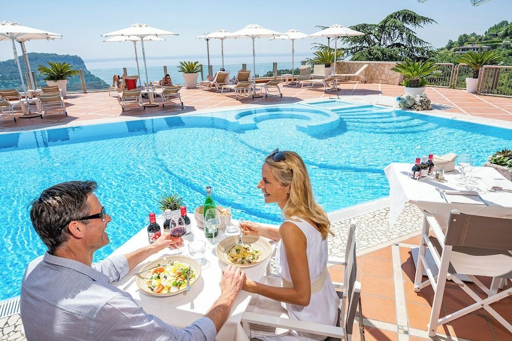 Фото Residence Madrigale