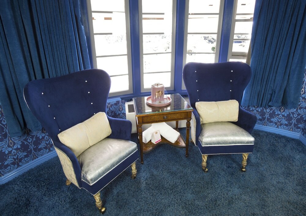 Фото Madonna Inn