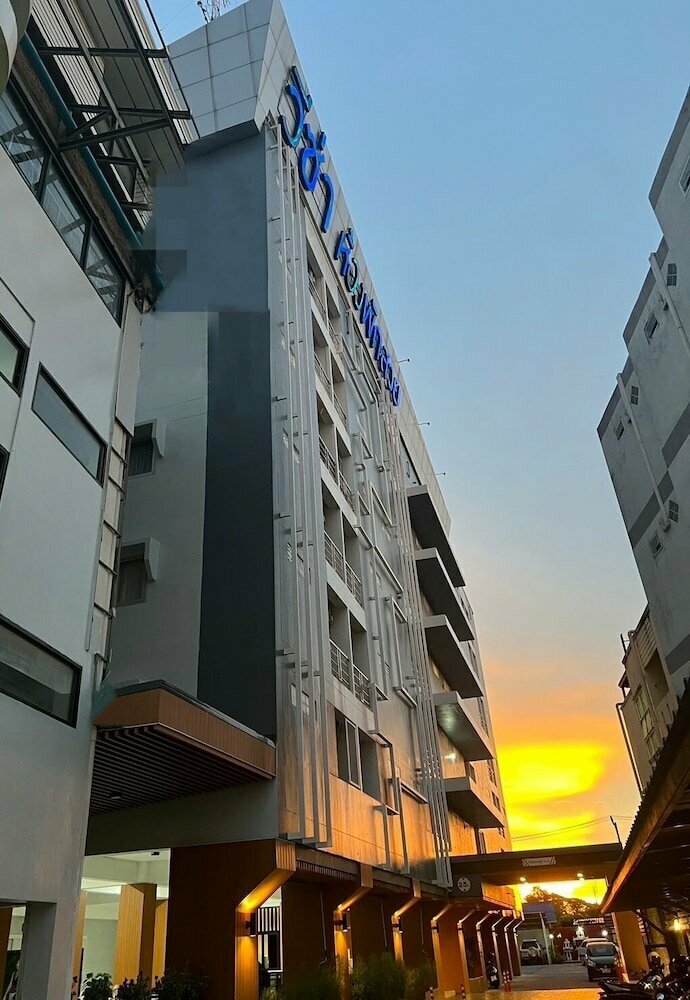 Hotel Wesah Home Place, Khon Kaen, photo