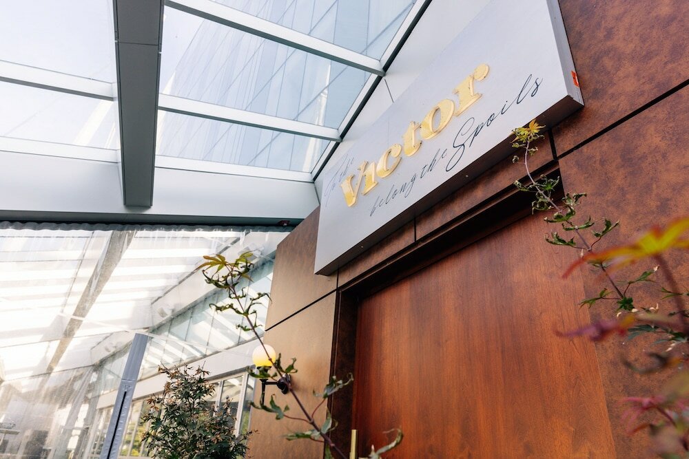 Фото The Douglas Autograph Collection