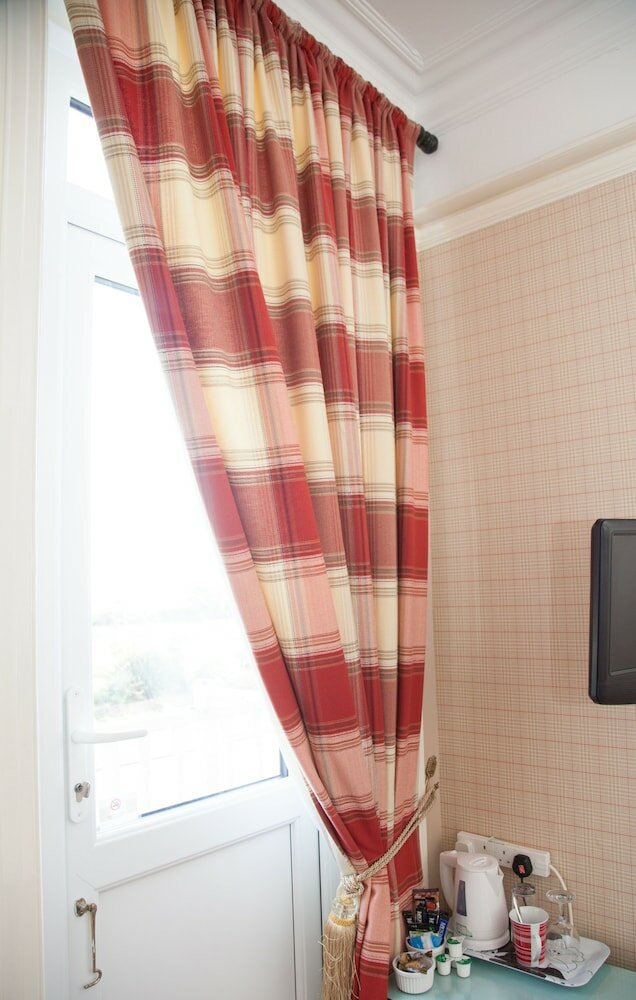 Фото The Langtons Bed & Breakfast