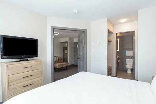 Гостиница Sandman Hotel Quesne в Квенеле