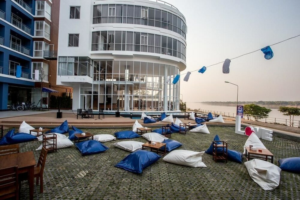 Фото Blu Hotel Nakhon Phanom