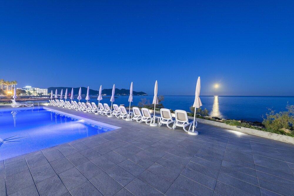 Фото Hotel Atolon