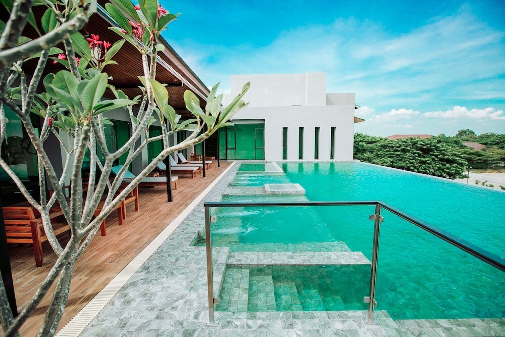 Фото The Cavalli Casa Resort