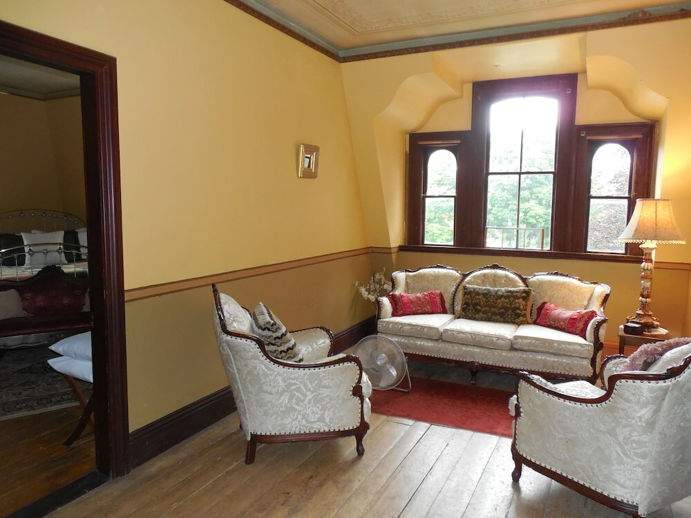 Фото The Proctor Mansion Inn