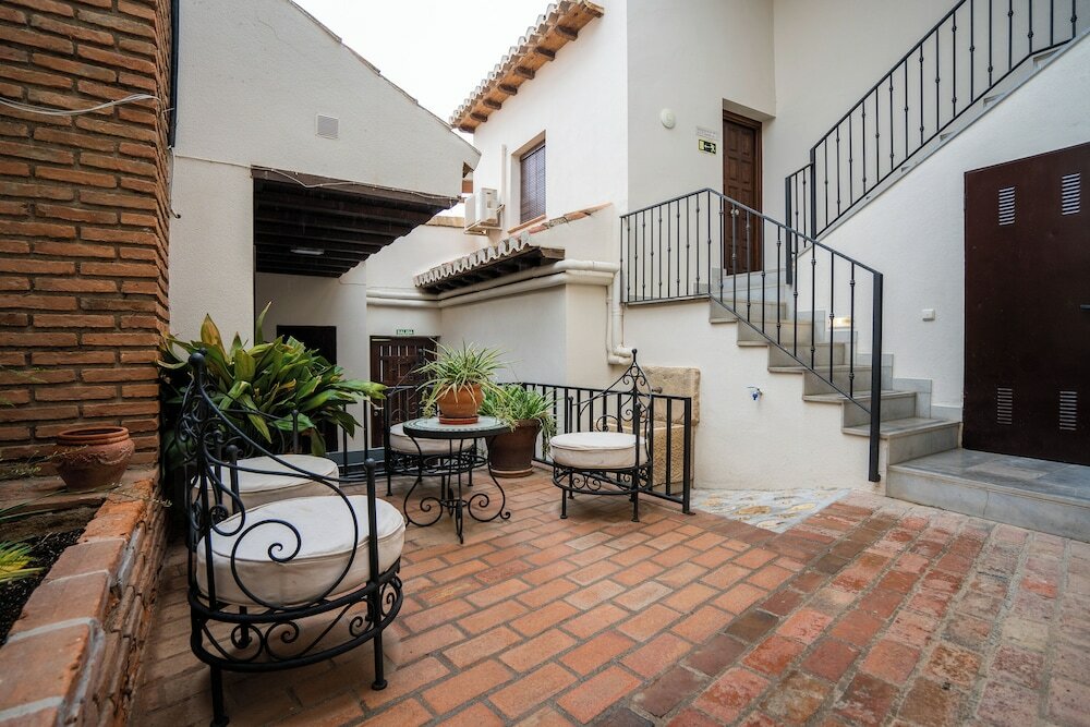 Фото Hotel Yit Abentofail