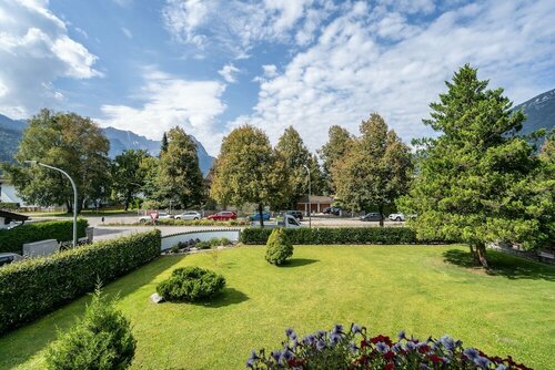 Внешний вид отеля Hotel Garni Brunnthaler в Гармиш-Партенкирхене, фото 3