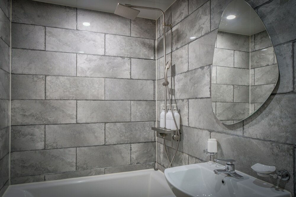 Фото Hotel Yeogiuhtte Gwangju Station