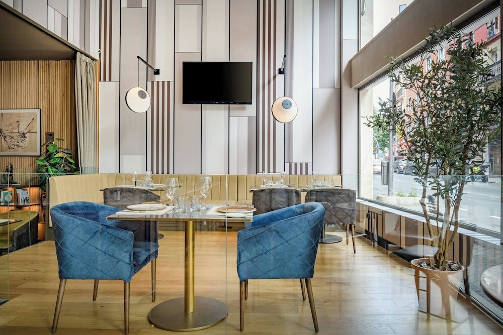 Фото Ac Hotel Avenida de América by Marriott