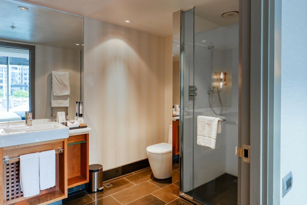 Фото Marsden Viaduct Hotel