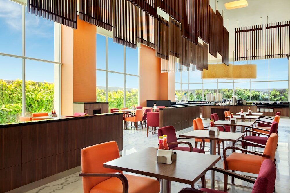 Фото Holiday Inn Express Jakarta Pluit Citygate, an Ihg Hotel