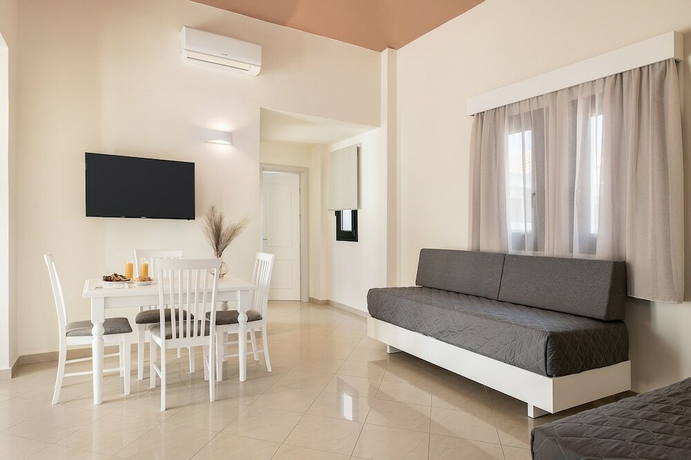 Фото Athina Suites Platanias
