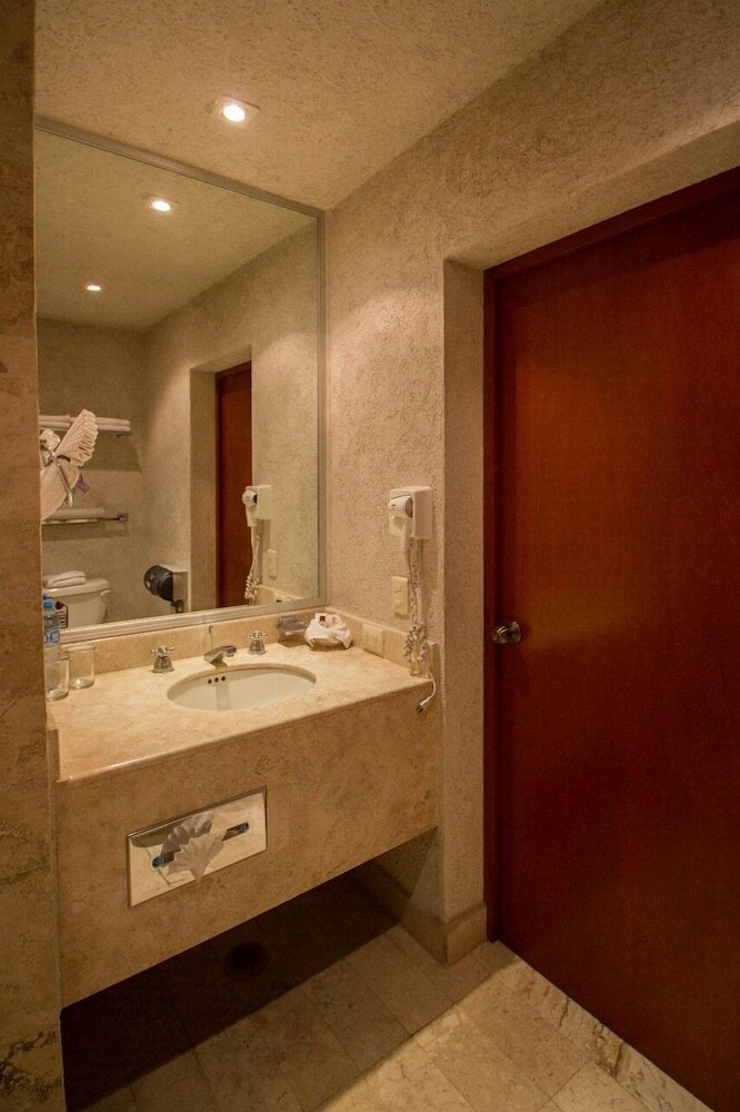 Фото Hotel Marques del Valle