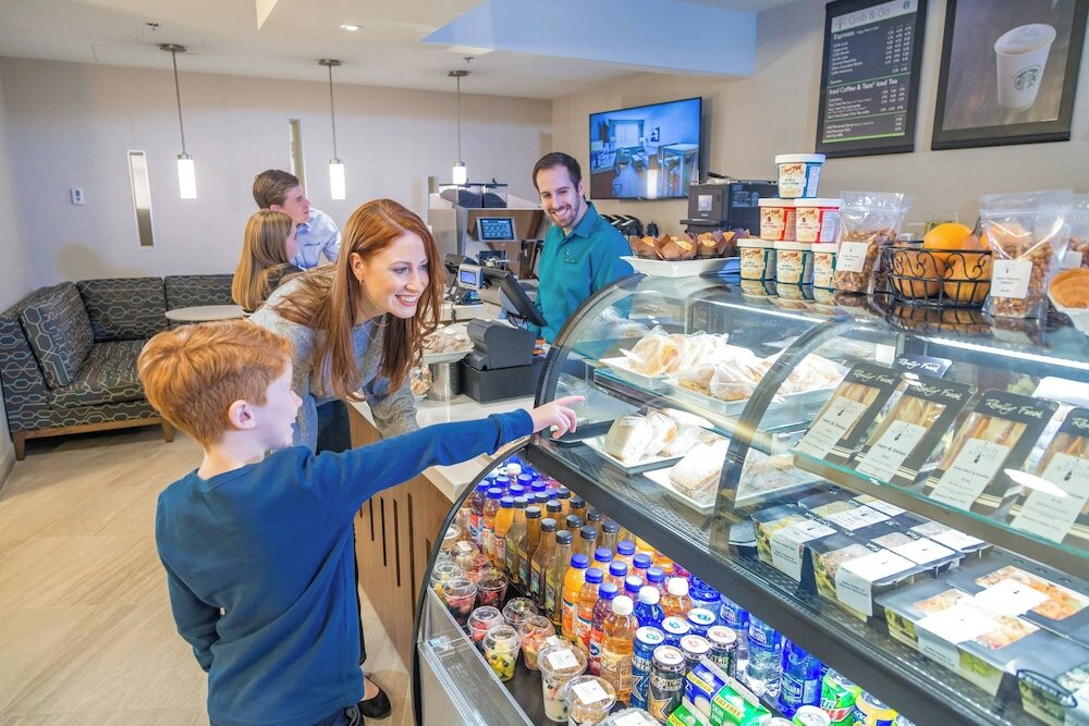 Фото Delta Hotels by Marriott Dartmouth