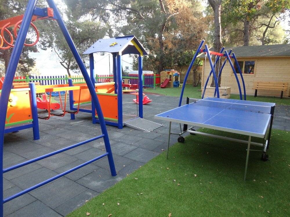 Фото New Aegli Resort Hotel