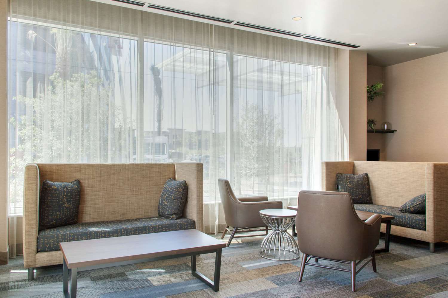 Фото Cambria Hotel Phoenix Chandler - Fashion Center