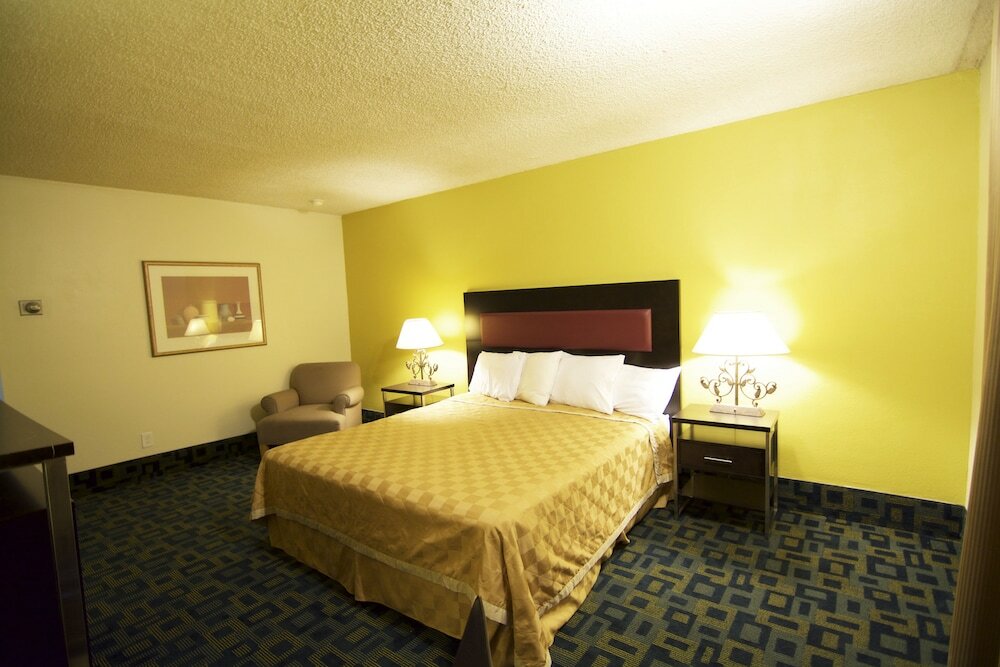 Фото Royal Plaza Inn