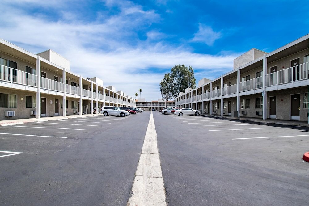 Фото Studio 6 Cypress, Ca