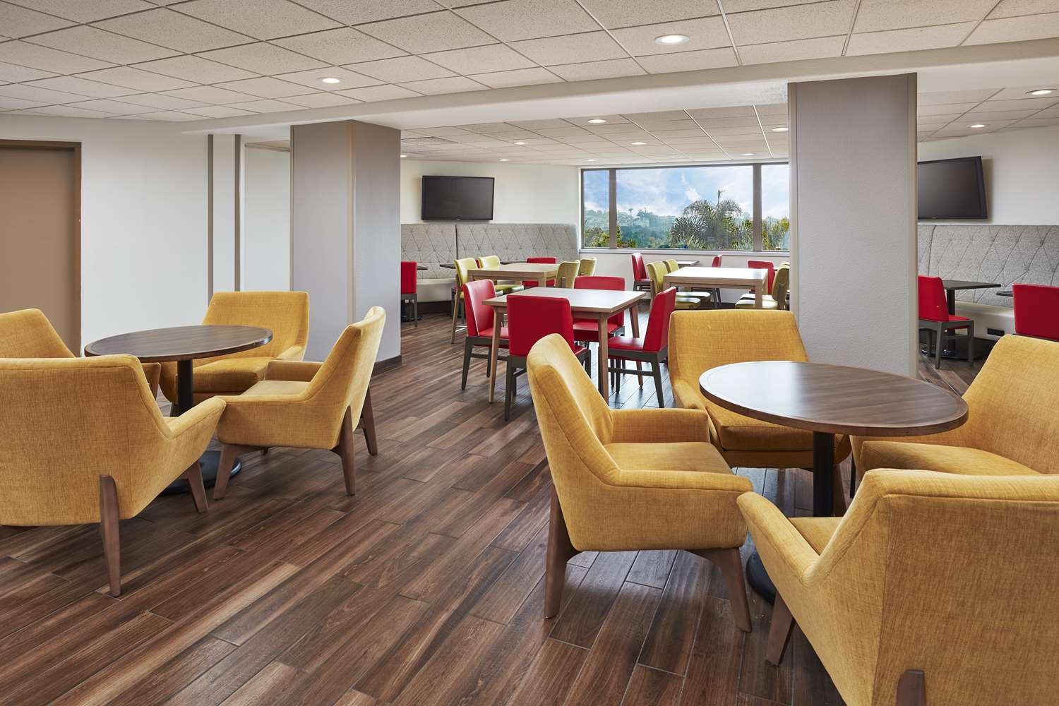 Фото Hilton Garden Inn San Luis Obispo Pismo Beach