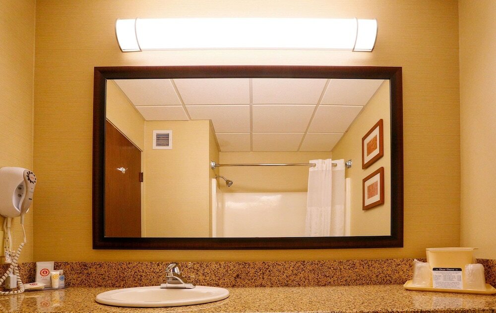 Фото Comfort Inn Bismarck