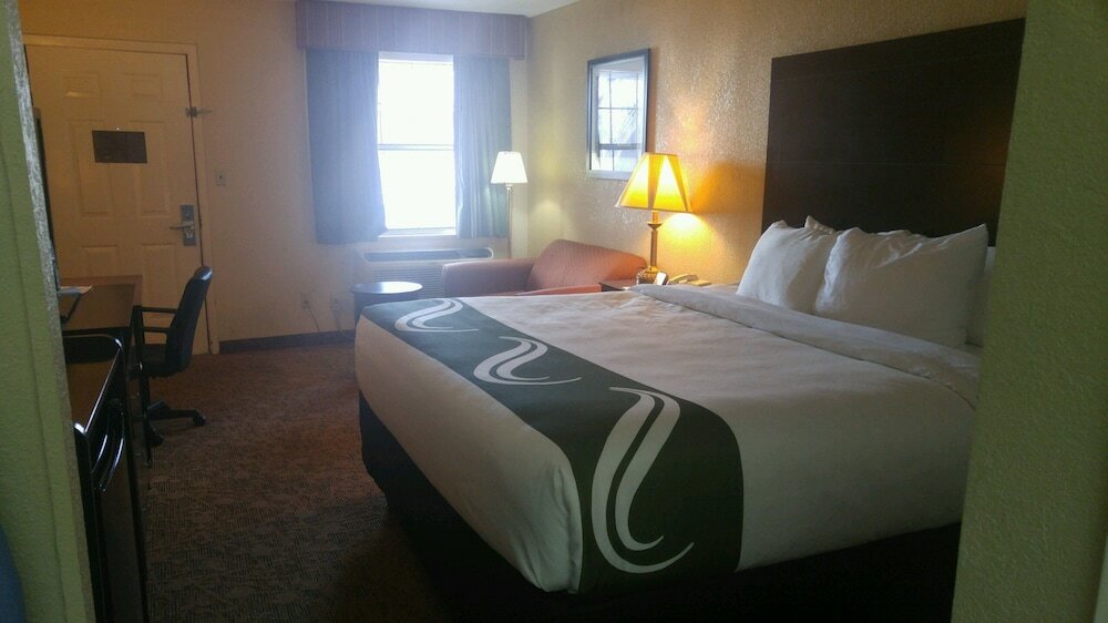 Фото Quality Inn & Suites Covington