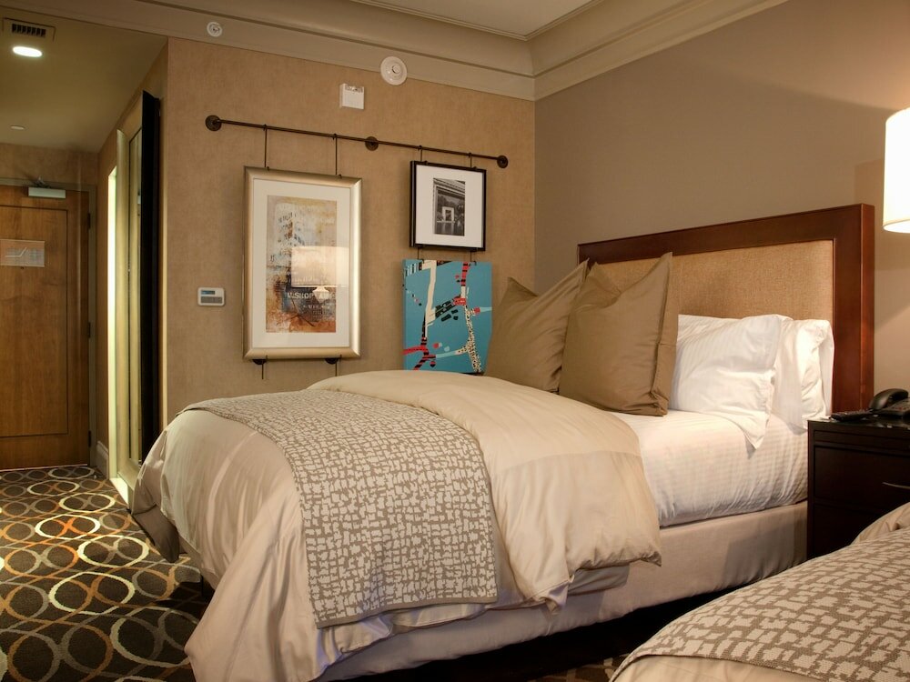 Фото Omni Dallas Hotel