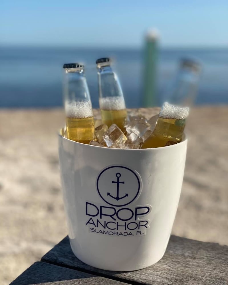 Фото Drop Anchor