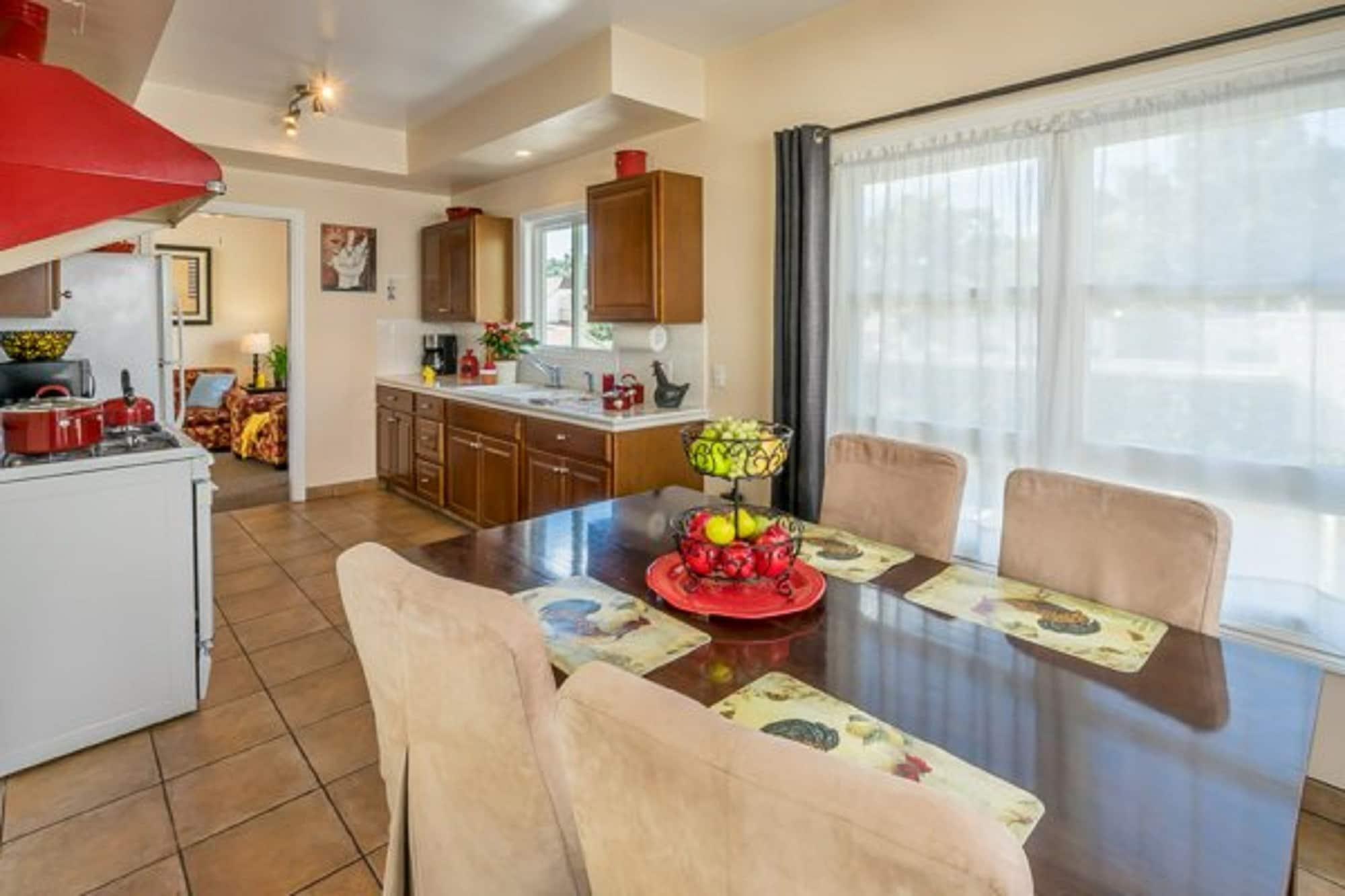 Фото Beach House Inn
