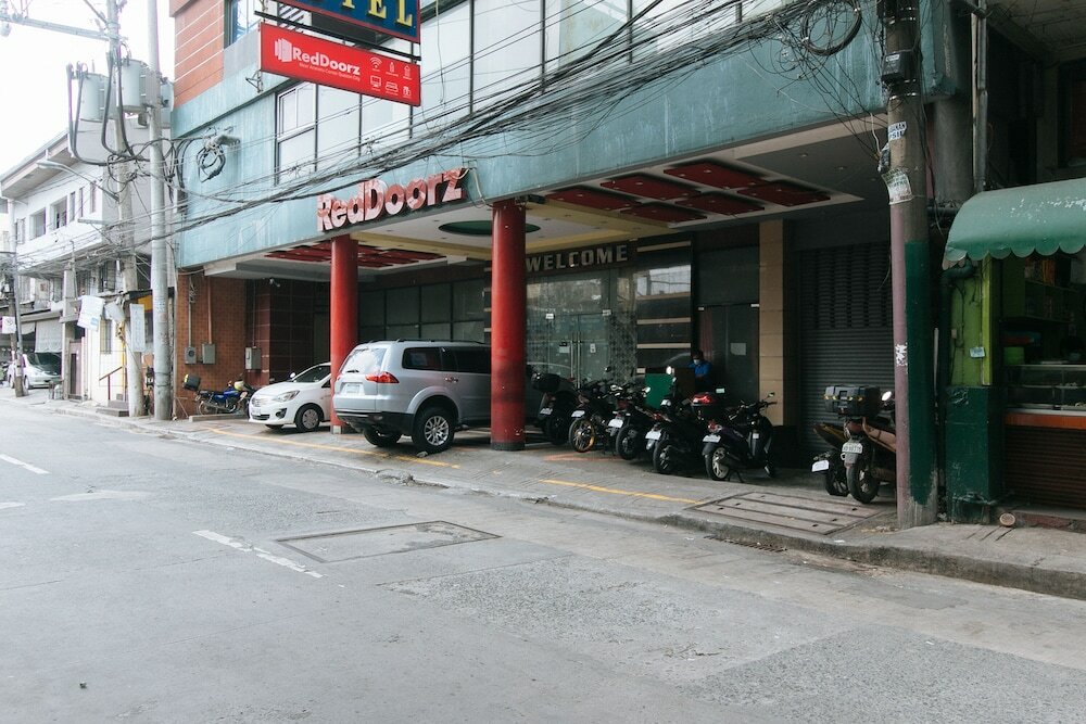 Фото RedDoorz near Araneta Center Quezon City