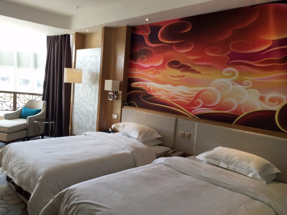 Фото Qinghai Baiyun Xiangling Hotel