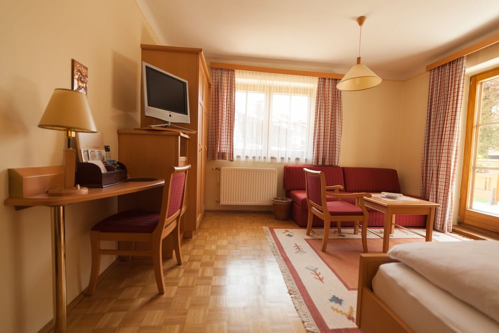 Фото Hotel Sallerhof