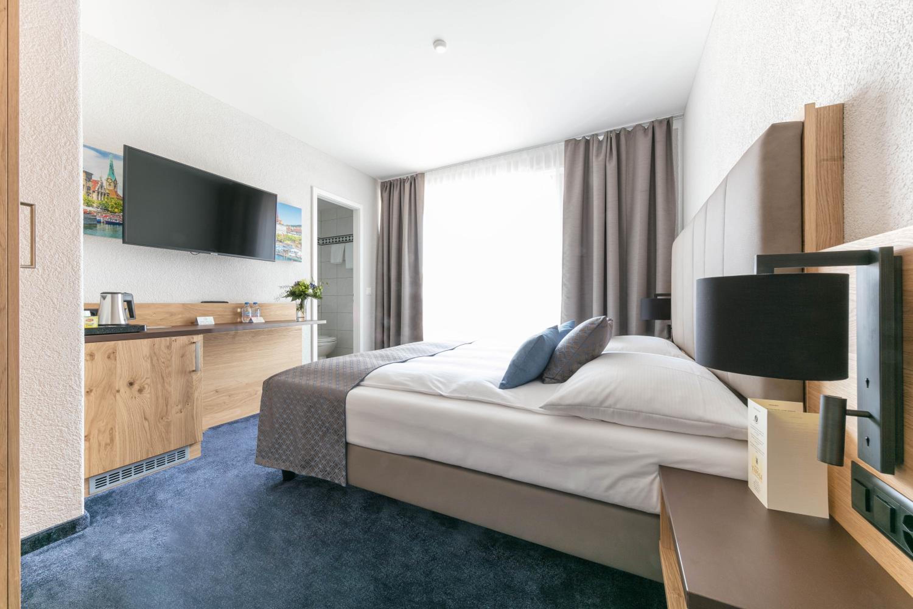 Фото Hotel Tivoli