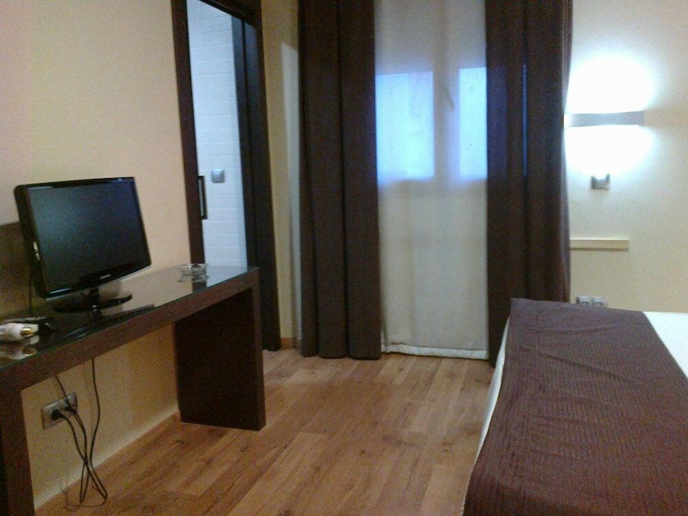 Фото Hotel Anabel Baza