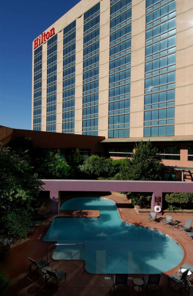 Фото DoubleTree by Hilton San Antonio Airport